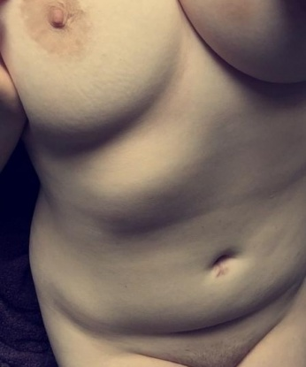 💋 У меня ты найдешь искренность, открытость и полное погружение. Я опытная и умелая в сексе, всегда стараюсь удовлетворить все твои фантазии, воплощая их в реальность. 🌹 Я могу быть нежной и страстной, или же дикой и безудержной - выбирай только ты. Я гарантирую тебе полное удовлетворение и абсолютную конфиденциальность. 💫 Мой опыт и отзывы моих клиентов говорят сами за себя. 🌺 На моих фото ты можешь увидеть мою настоящую красоту, а встреча со мной покажет, насколько же я еще более прекрасна в реальности. Жду встречи с тобой, чтобы погрузиться в мир наслаждения и страсти вместе. 😉🔥✨ Вера